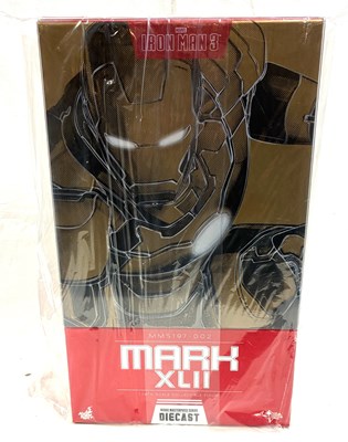 Lot 120 - Hot Toys Marvel Iron Man 3 Mark 42 XLII Movie Masterpiece Diecast 1:6th scale figure MIB