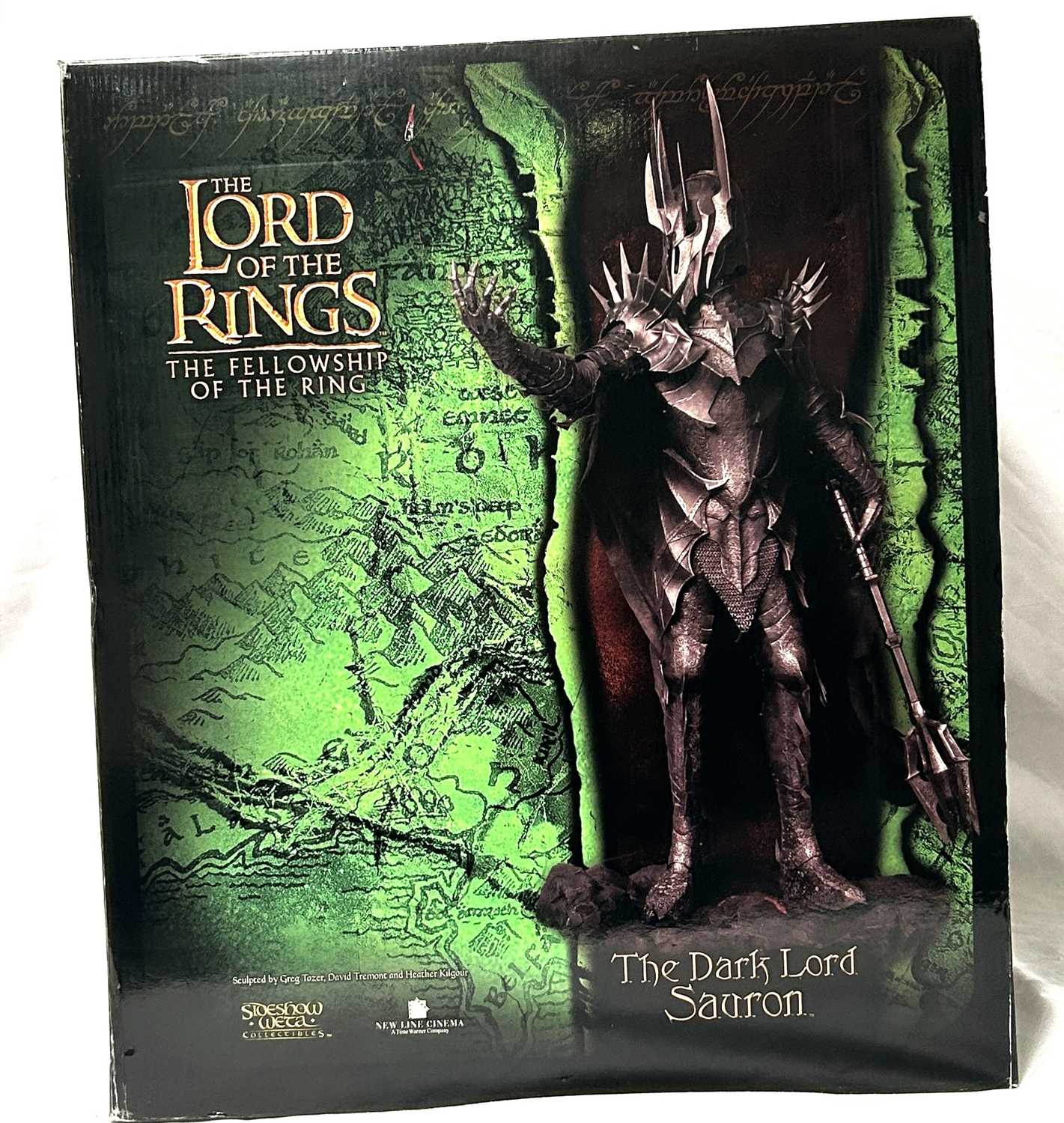 Lot 466 - Sideshow Weta Lord of the Rings The Dark Lord Sauron Statue