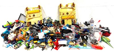 Lot 191 - Large quantity of Action Figures & accessories