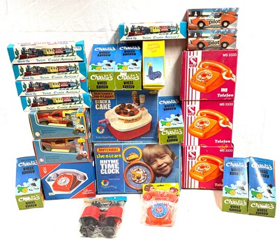 Lot 219 - Selection of vintage Tin Wind-up and Novelty Toys MIB