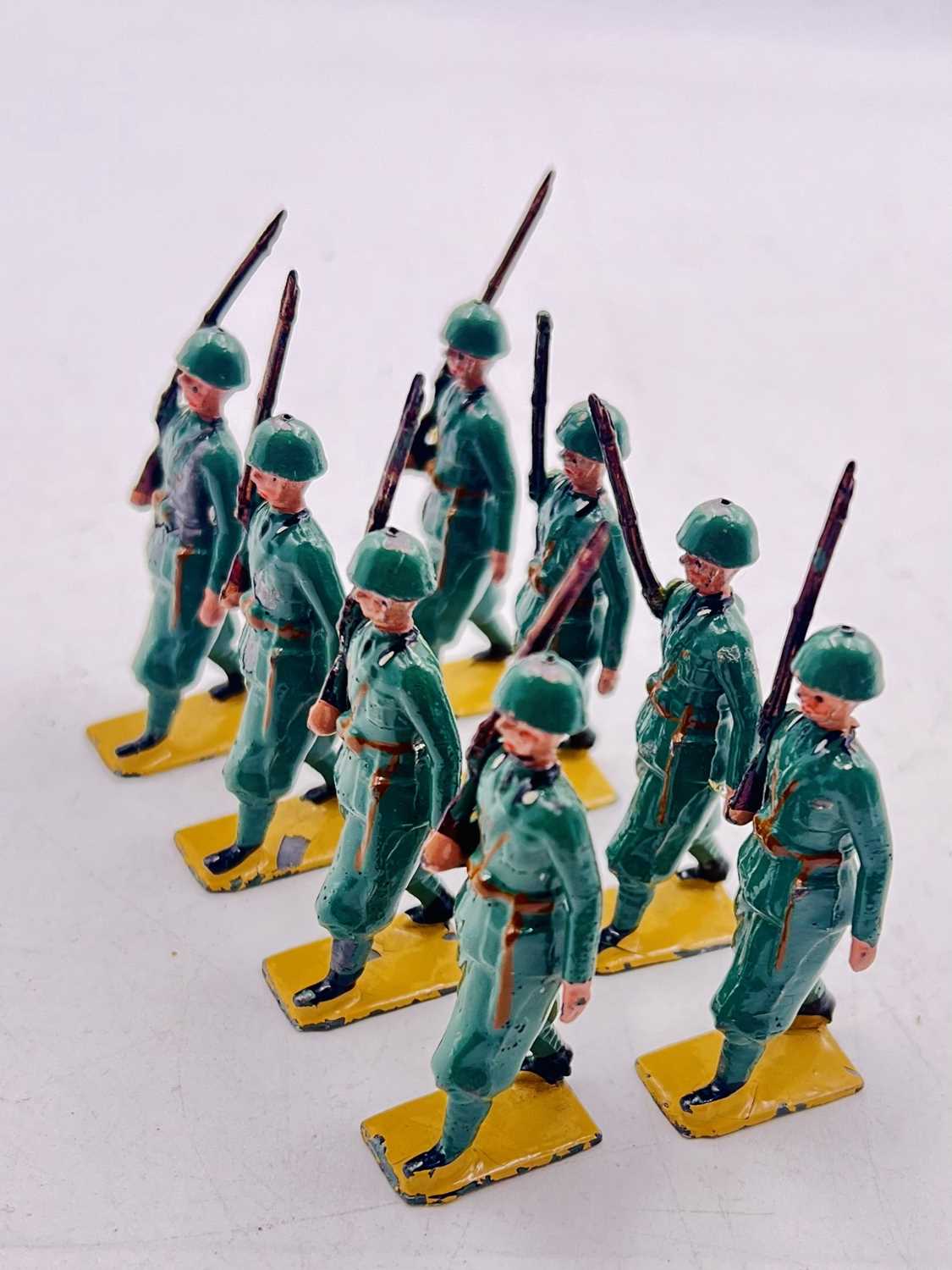 Lot 24 - Britains - Set 1435 - Italian Infantry - [1936 version]