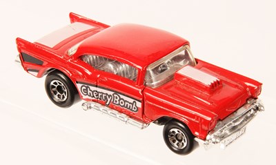 Lot 13 - Matchbox Superfast 4d '57 Chevy FACTORY WHEEL TRIAL