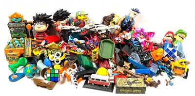 Lot 311 - Large Selection of TV & Film Related collectables and Games