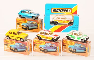 Lot 59 - Matchbox Superfast 5 x 21c Renault 5 TL
