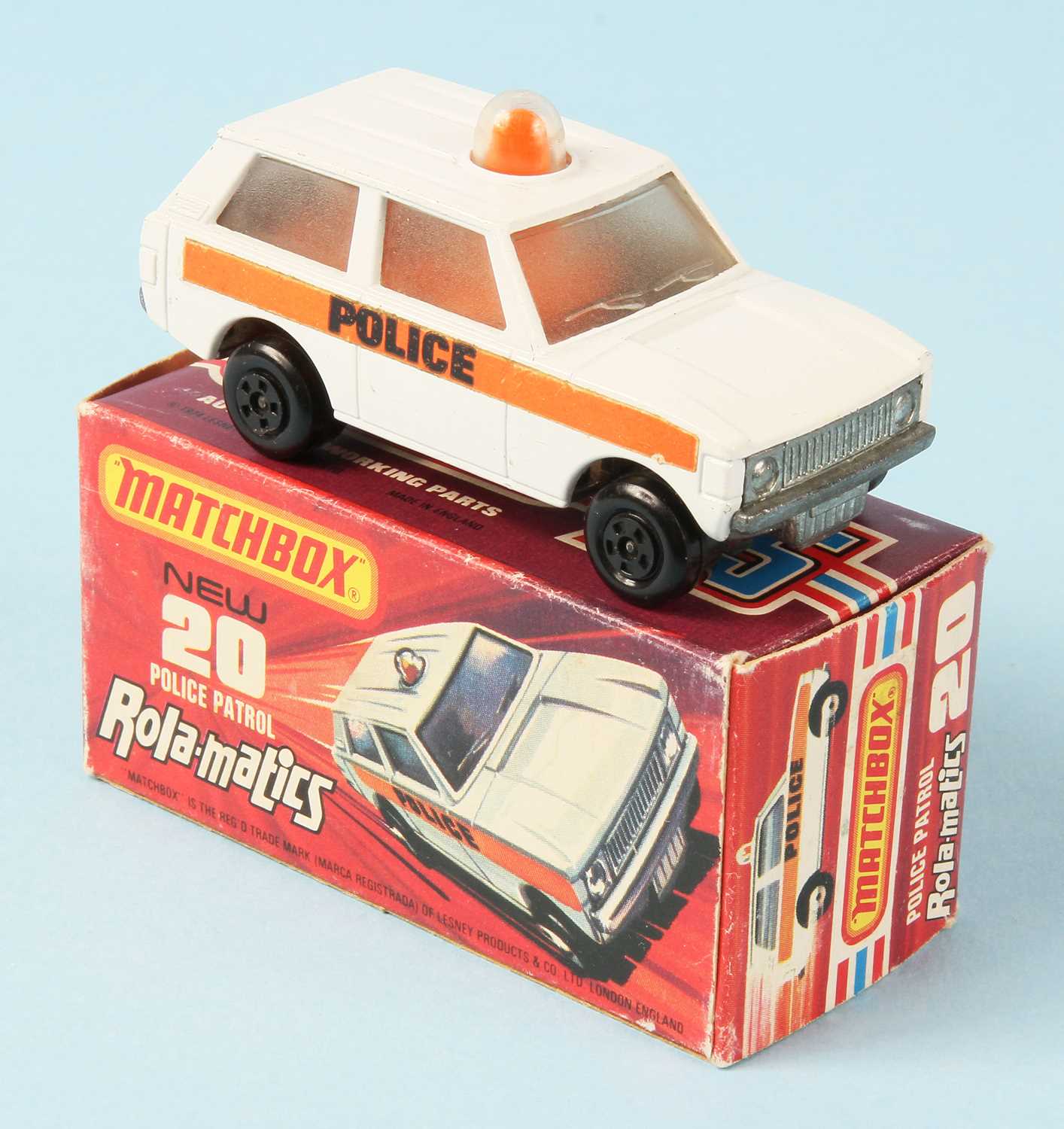 Lot 29 - Matchbox Superfast 20b Range Rover Police Patrol WITH RARE BLACK 5-SPOKE WHEELS