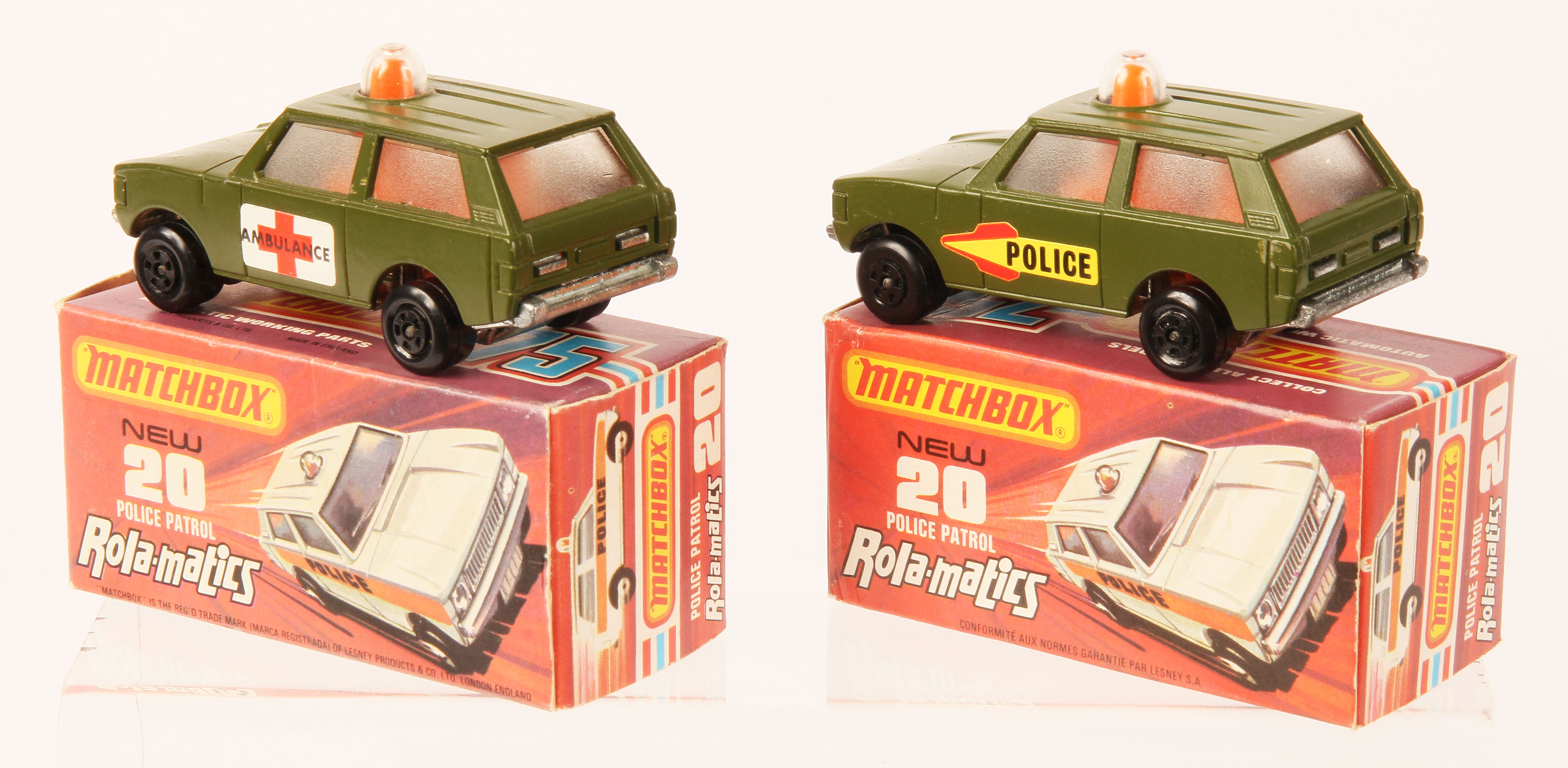 Lot 31 - Matchbox Superfast 2 x 20b Range Rover Police