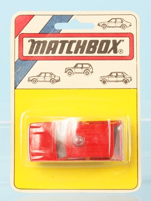 Lot 55 - Matchbox Superfast 20b Range Rover Police Patrol MADE IN HUNGARY RED + BLACK & WHITE TAMPO PRINT