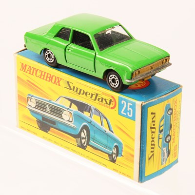 Lot 71 - Matchbox Superfast 25a Ford Cortina MADE IN BULGARIA ISSUE GREEN WITH RARE GOLD BASE