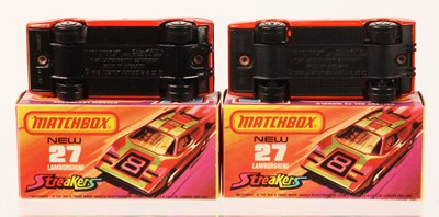 Lot 85 - Matchbox Superfast 2 x 27b Lamborghini Countach Streakers Issue RARE RED & PURPLE WINDOWS