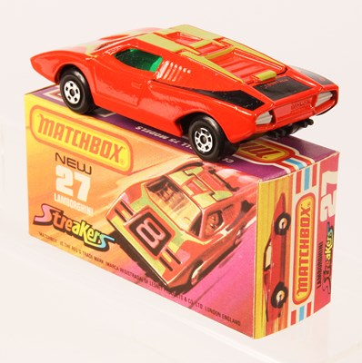 Lot 92 - Matchbox Superfast 27b Lamborghini Countach Streakers Issue RARE DARK GREEN WINDOWS
