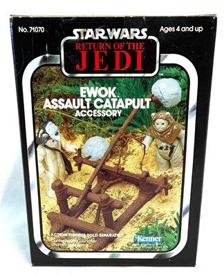 Lot 348 - Kenner Return of the Jedi vintage Ewok Catapult MISB