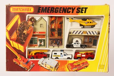 Lot 215 - Matchbox Superfast G-7 Emergency Gift Set