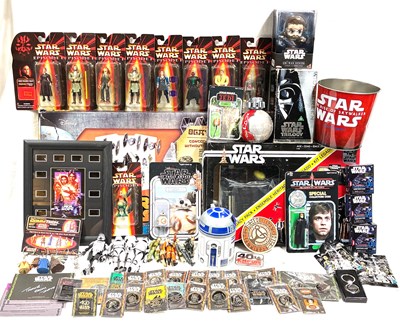 Lot 66 - Selection of modern Star Wars collectables