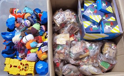 Lot 33 - Manta Force, TV - Film Related plus toys & other items.