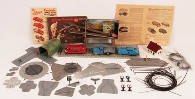 Lot 35 - Schuco Varianto Set & other novelty tinplate wind up toys.