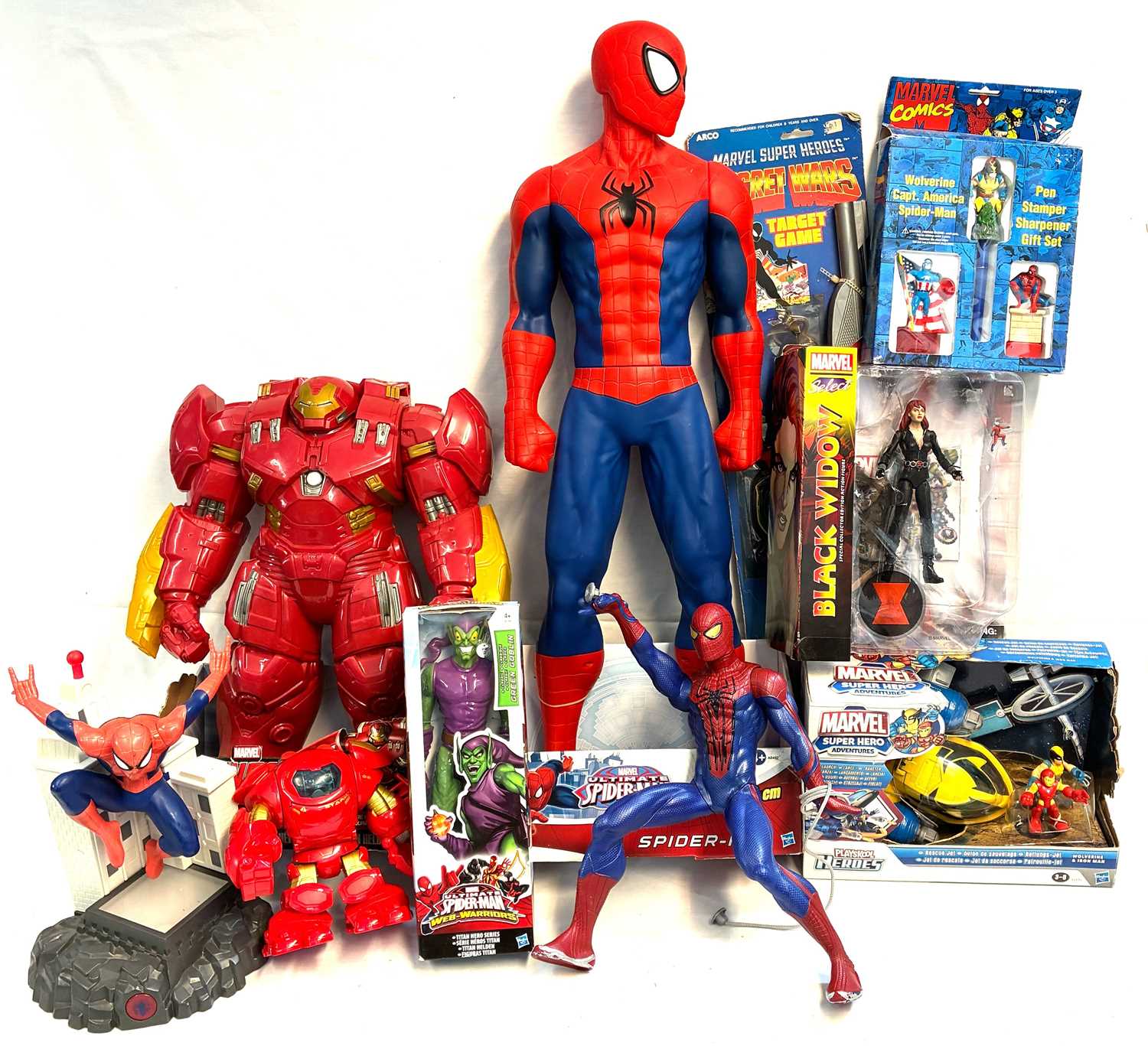 Lot 245 - Large selection of Marvel figures and