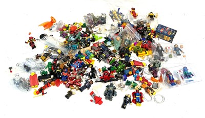Lot 313 - Large quantity Hero Clix and Mimi Mates figures MIP