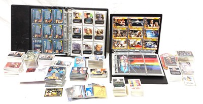 Lot 352 - Large quantity of Star Trek Trading Cards including Chase & Autograph Cards
