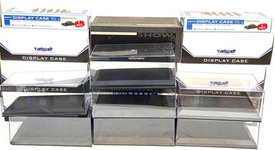 Lot 286 - Collectors Showcase Acrylic Display Cases x17