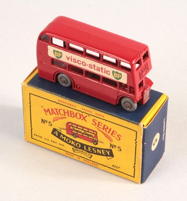 Lot 21 - Matchbox Regular Wheels 5b London Routemaster Bus "BP Visco-static" - Stannard Code 11