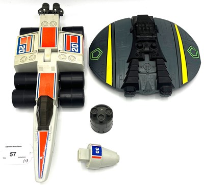 Lot 57 - Mattel vintage Battlestar Galactica vehicles x 5