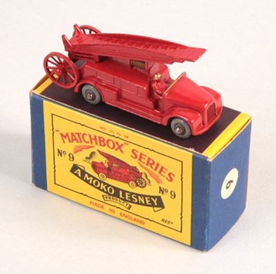 Lot 39 - Matchbox Regular Wheels 9b Dennis Fire Escape - Stannard Code 5 - RARE GPW + TYPE B3 BOX