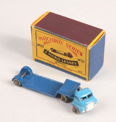 Lot 112 - Matchbox Regular Wheels 27a Bedford Articulated Low Loader - Stannard Code 1 RARE TWO-TONE BLUE