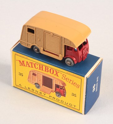 Lot 156 - Matchbox Regular Wheels 35a ERF Horsebox - Stannard Code 6 with SPW