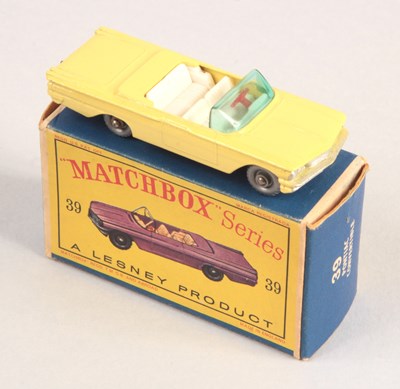 Lot 169 - Matchbox Regular Wheels 39b Pontiac Bonneville Convertible - Stannard Code 7 WITH RED STEERING WHEEL