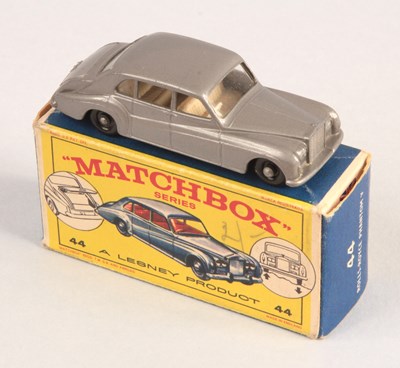 Lot 190 - Matchbox Regular Wheels 44b Rolls Royce Phantom V - Stannard Code 8 - Metallic Silver-Grey