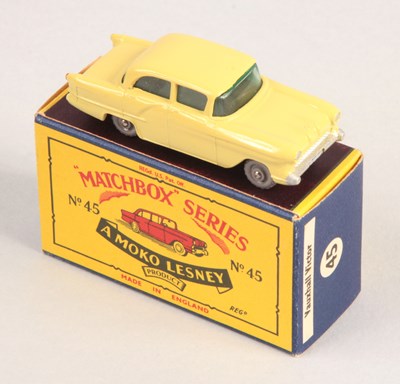 Lot 193 - Matchbox Regular Wheels 45a Vauxhall Victor - Stannard Code 10 GPW + TYPE B4 BOX