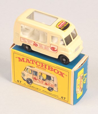 Lot 210 - Matchbox Regular Wheels 47b Commer Ice Cream Van - Stannard Code 22