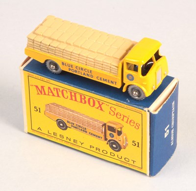 Lot 225 - Matchbox Regular Wheels 51a Albion Chieftain Cement Truck WITH RARE 20-TREAD SPW + RARE TYPE D1 BOX