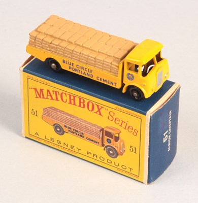 Lot 226 - Matchbox Regular Wheels 51a Albion Chieftain Cement Truck WITH 18-TREAD BPW + RARE TYPE D2 BOX