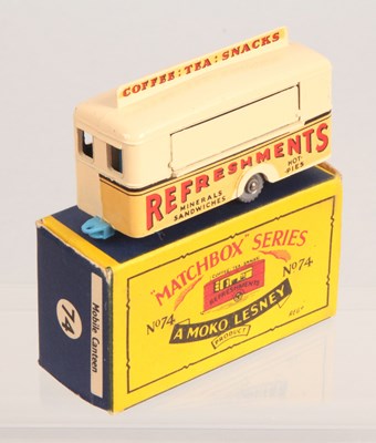 Lot 277 - Matchbox Regular Wheels 74a Mobile Refreshments Canteen - Stannard Code 2 DEEP CREAM BODY + GPW