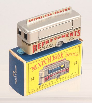 Lot 279 - Matchbox Regular Wheels 74a Mobile Refreshments Canteen Stannard Code 16 RIVETED BASE + 36-TREAD GPW