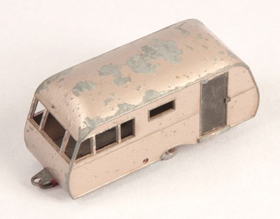 Lot 290 - Matchbox Regular Wheels 23c Bluebird Dauphine Caravan RARE BLACK DOOR + MAROON BASE