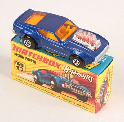 Lot 379 - Matchbox Superfast 10b Ford Mustang Piston Popper WITH RARE SILVER PAINTED BASE