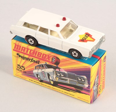 Lot 476 - Matchbox Superfast 55b Mercury Commuter Police Car WITH RARE SILVER PAINTED BASE