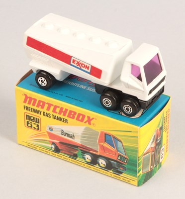 Lot 490 - Matchbox Superfast 63b Freeway Gas Tanker "Exxon"