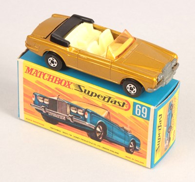 Lot 502 - Matchbox Superfast 69a Rolls Royce Silver Shadow Convertible WITH RARE METALLIC SILVER-GREY BASE